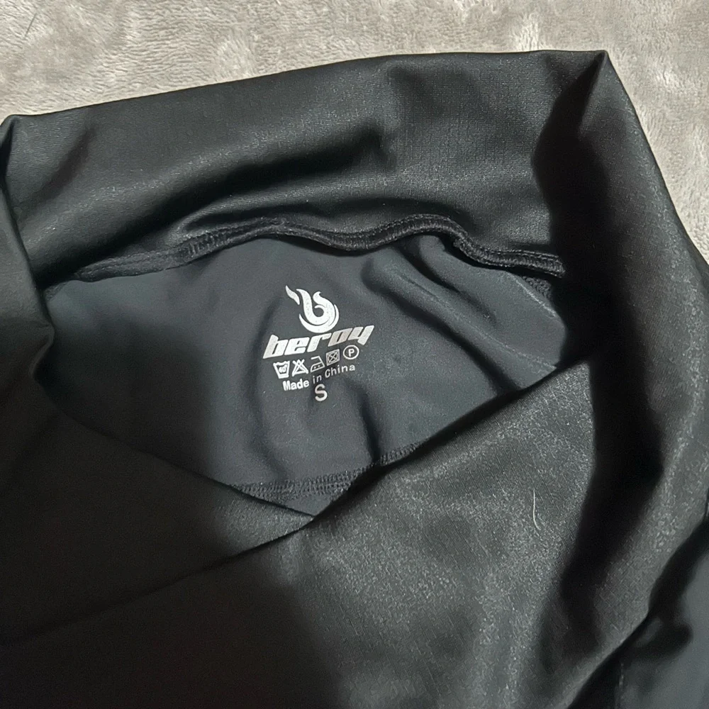 Black Cycling Shorts - Picture 2 of 3